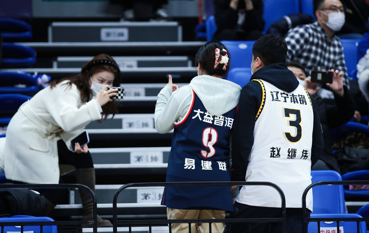 乐鱼app下载页包含布鲁克林篮网内部会议纪要流出：转会期回应争议，CBA常规赛使命明确，临场指挥获称赞的词条